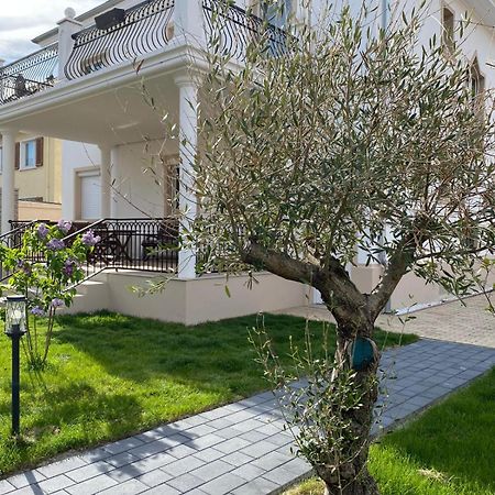 Primera Villa Singen Exterior photo